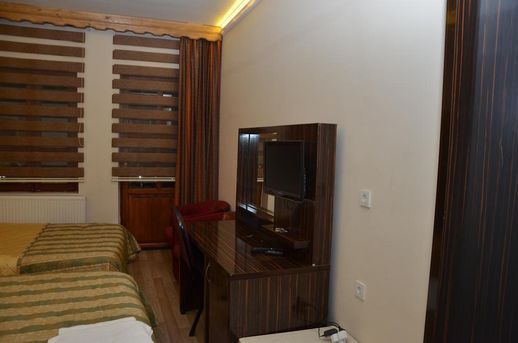 Ozkonak Hotel Ankara Room photo